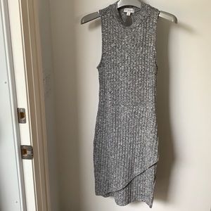 GUESS SLEEVELESS DRESS SIZE M
